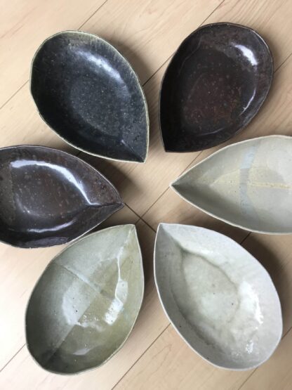 しずく型皿（中皿）秋の釉薬シリーズ